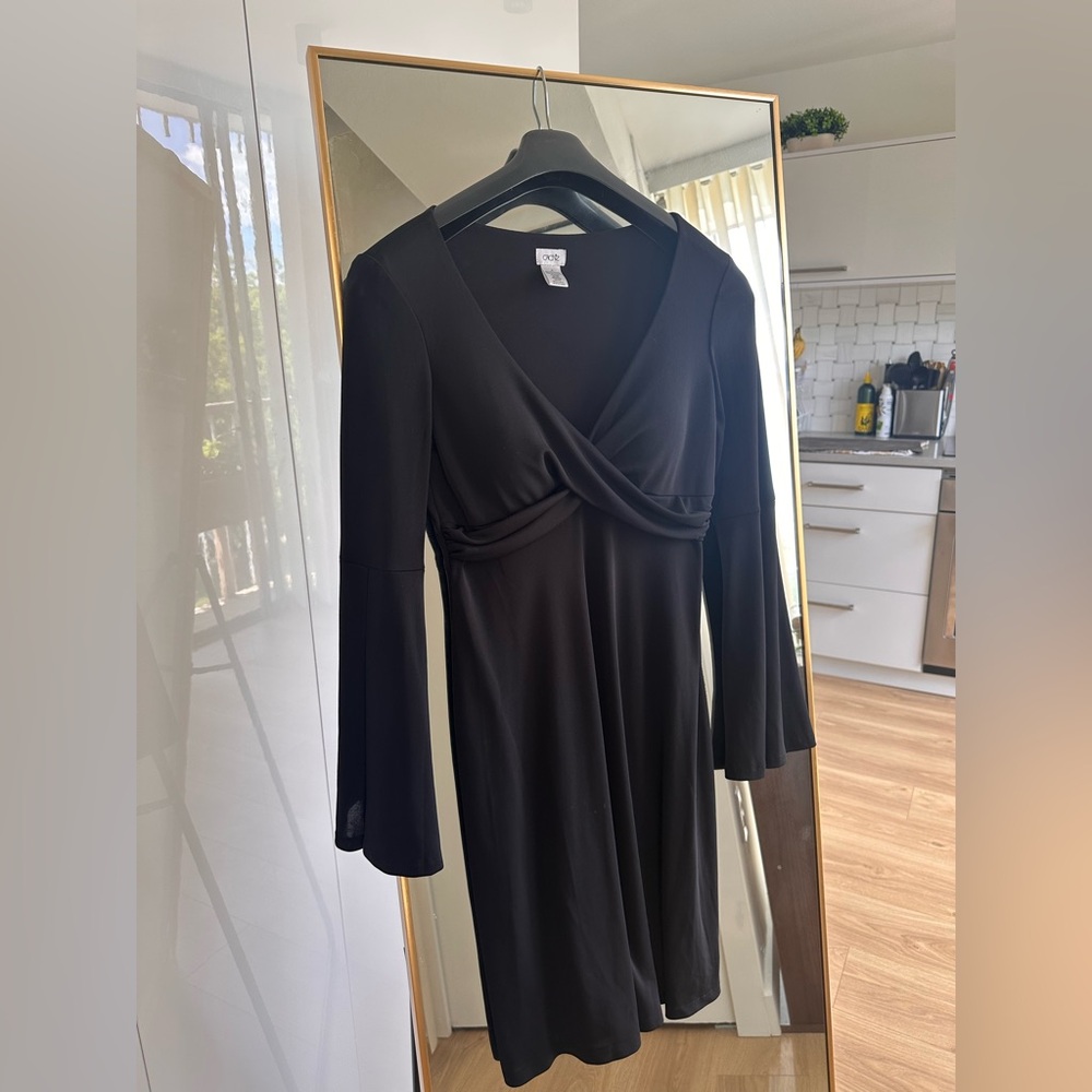 CACHE Black A-Line Long Bell Sleeves V-Neck Dress